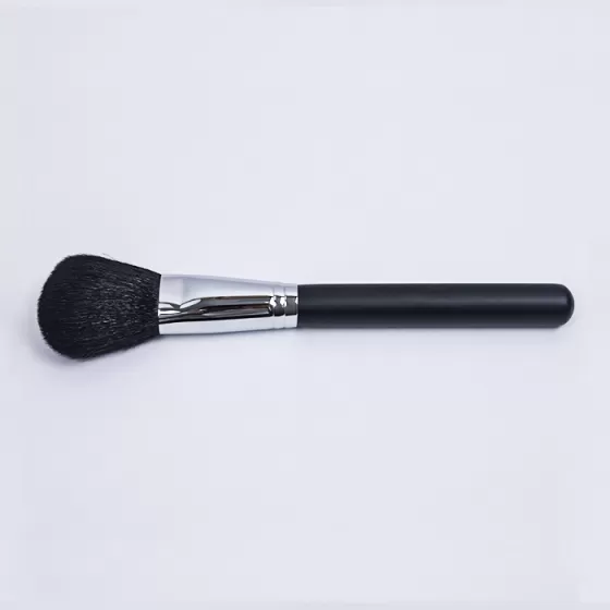 Dongshen classic style top quality private label makeup brush goat hair large powder brush