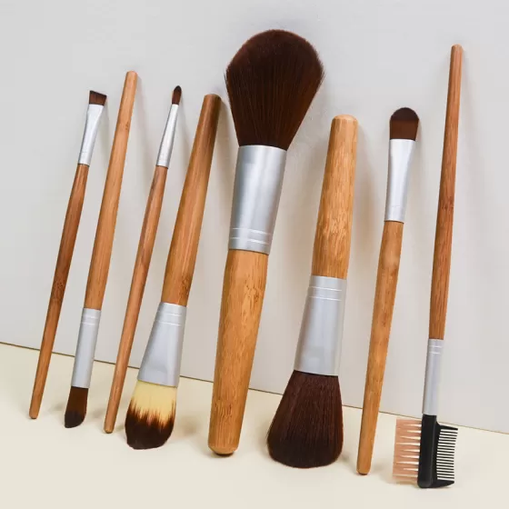 Dongshen manufacture wholesale eco friendly 8pcs natural bamboo handle vegan makeup brush set
