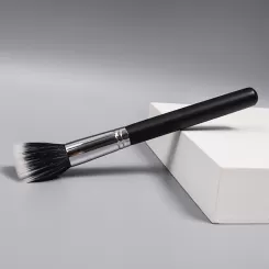 What to Expect with a Duo Fiber Makeup Brush